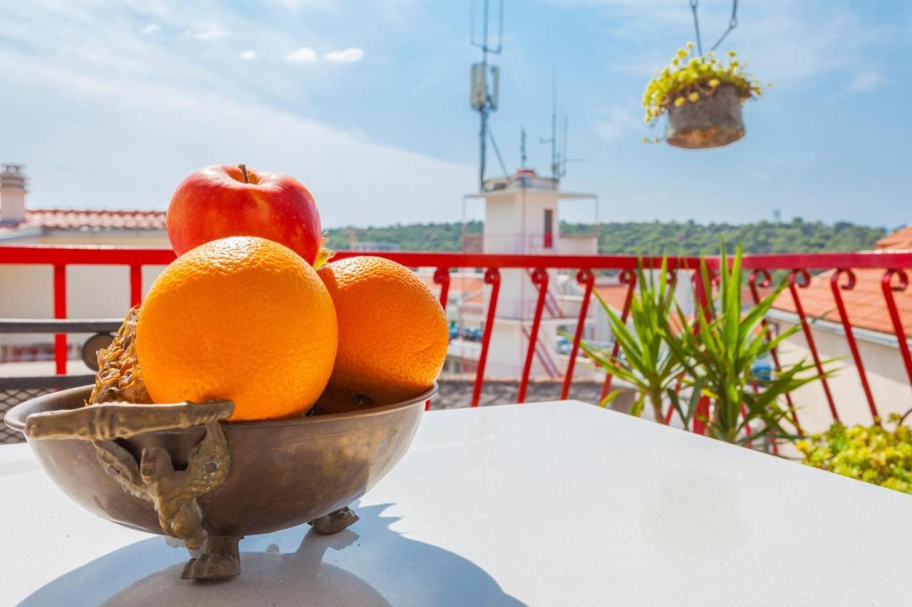 Apartments And Rooms With Wifi Makarska - 11063 Bagian luar foto