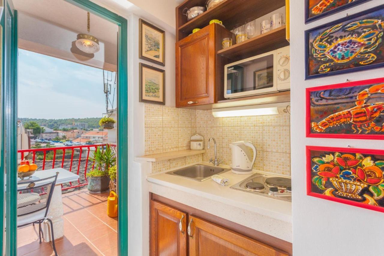 Apartments And Rooms With Wifi Makarska - 11063 Bagian luar foto