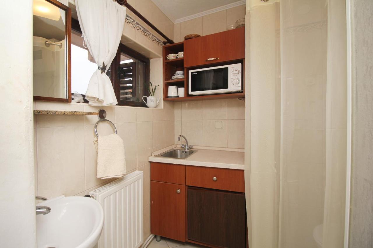 Apartments And Rooms With Wifi Makarska - 11063 Bagian luar foto